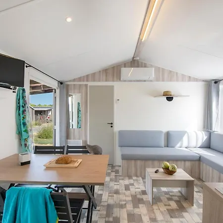 L'ocean 5* Brem Sur Mer