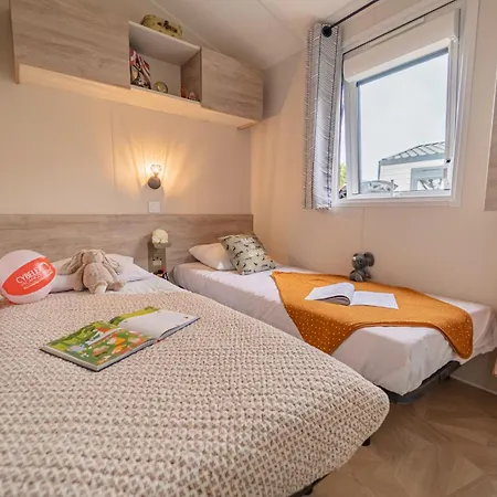 Campingplatz L'ocean Brem Sur Mer