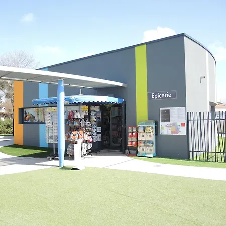 Campingplatz L'ocean Brem Sur Mer