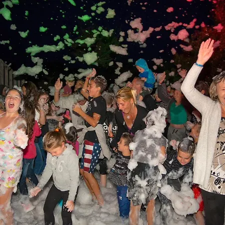 L'ocean Campingplatz Brem Sur Mer